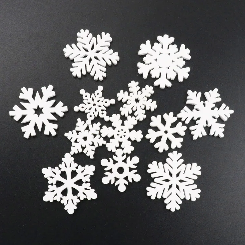 20Pcs Wooden Christmas Snowflake Natural Scrapbooking Craft For Embellishments Handmade DIY Handicraft Decoration 25-35mm