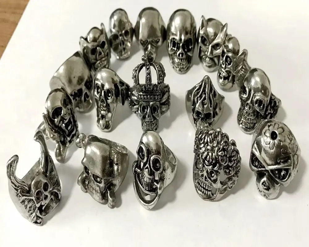 35 pcs biker men's mixed skull gothic alloy rings