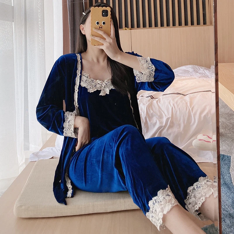 Pajama Woman Winter Gold Velvet 3 Pieces Pajamas Set Autumn Winter 4 Color Lace Sexy Sling Long Sleeves Nightdress