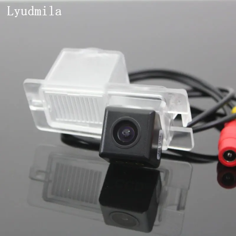 Wireless Camera For SSangYong New Actyon Micro Rexton II 2011~2016 HD Rear view Camera CCD Night Vision Back up Reverse Parking