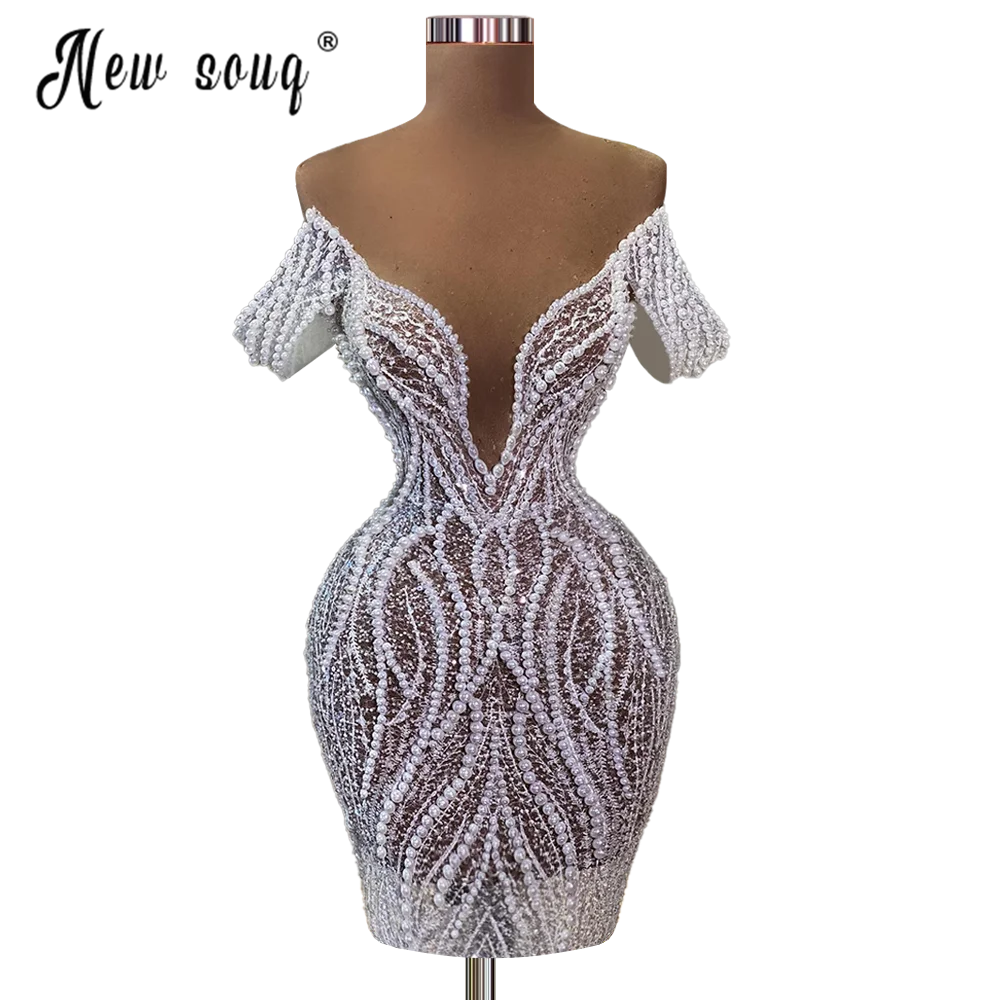 Diepe V-hals Parels Backless Cocktail Jurken Sexy Vrouwen Off Shoulder Mini Prom Party Dress Chic Witte Korte Avondjurken