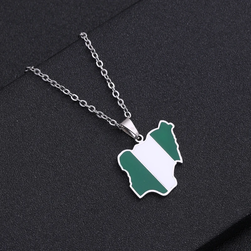 Collier pendentif en acier inoxydable pour hommes et femmes, cadeau de bijoux africains, carte du Nigeria, sensation de document en or et en argent