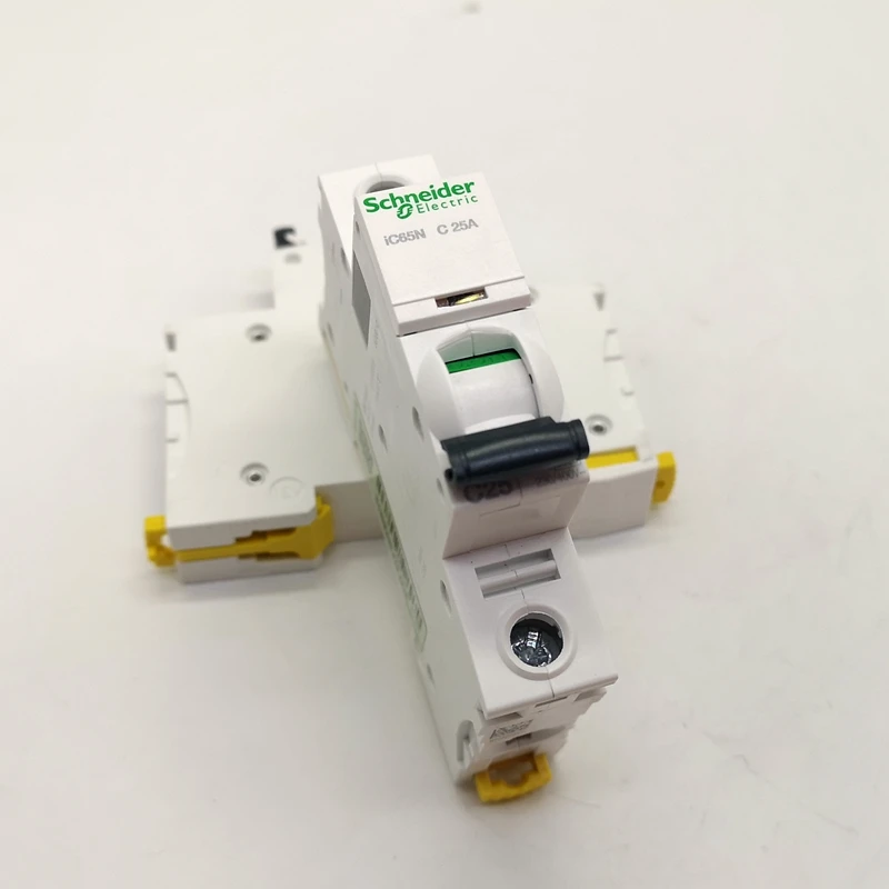 Schneider Mini Circuit Breaker iC65N 1p C type 1A 2A 4A 6A 10A 16A 20A 25A 32A 40A 50A 63A Circuit Breaker MCB