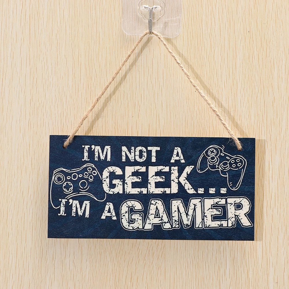 Gaming Room Sign Wood Plaque Do Not Disturb Hanging Pendant I'm Gamer Door Wall Decor Novelty Gift For Teens, Boyfriend, Husband