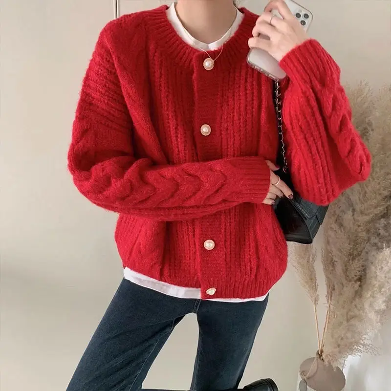 

2023 Autumn And Winter New Round Neck Twist Sweater Women Cardigan Lazy Wind Outer Wear Temperament Warm Knitted Long-sleeved