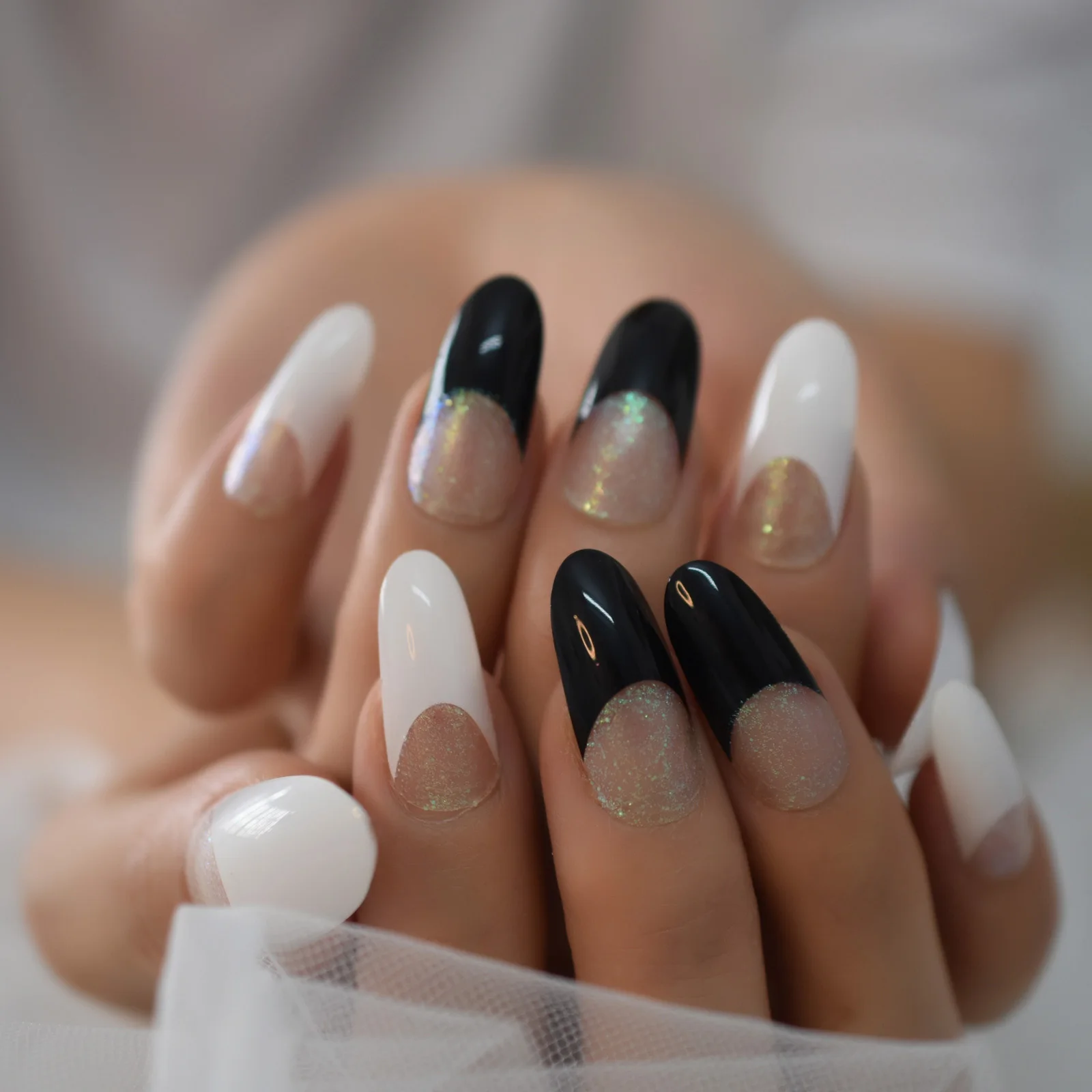 White Black Fake Nails Oval Shape Full Cover Acrylic False Nail Tips Artificial Long Medium Shimmer Nail Art Manicure Salon