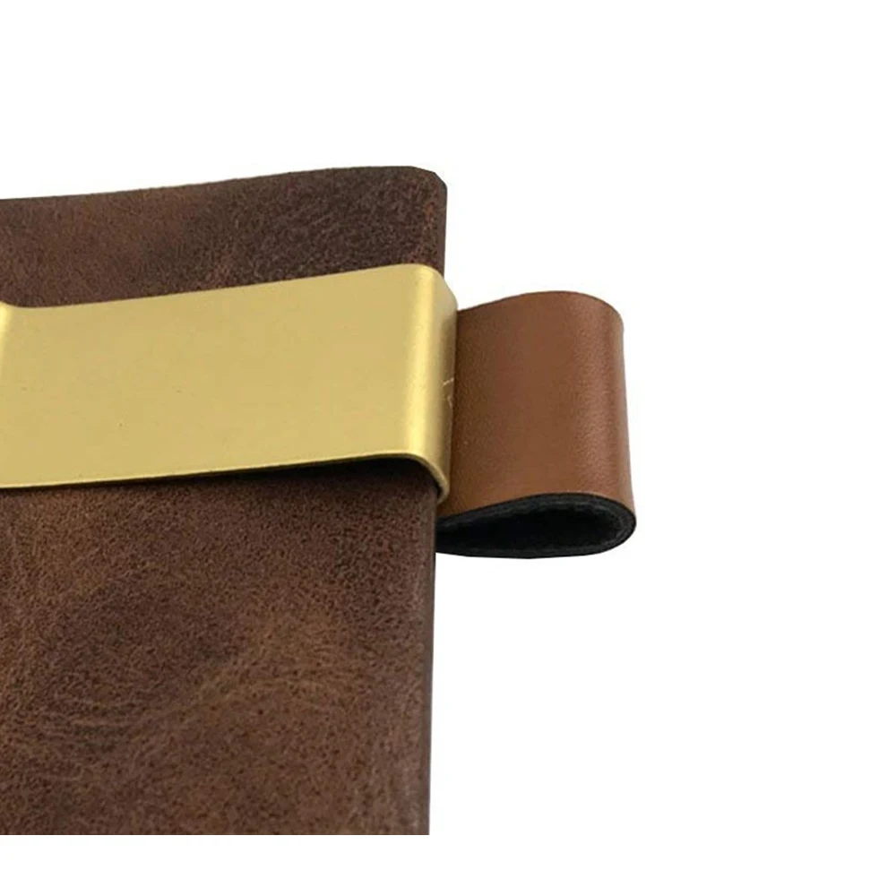 Couro Retro Jornal Notebook Lápis Titular com Metal Clip, Pen Loop, Material de Escritório, Atacado, Bookmark, 1Pc