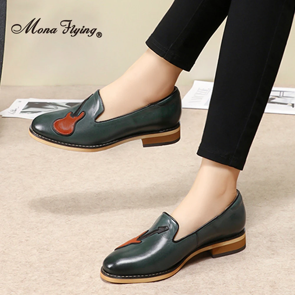 Mona Flying Women mocassino Penny in vera pelle Comfort scarpe basse Slip-on causali fatte a mano con motivo a chitarra per donna L068-2