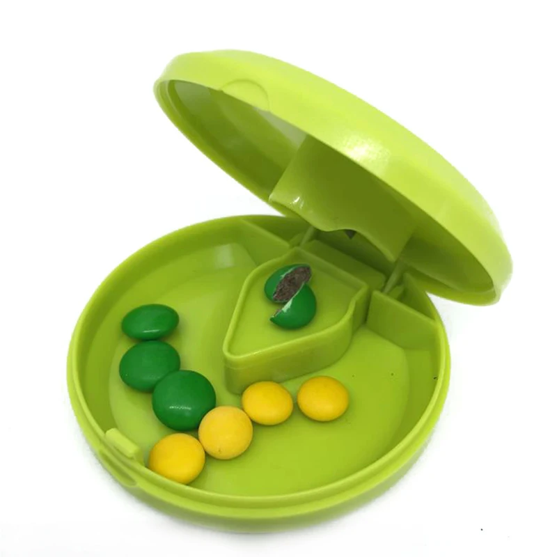 3 Colors Portable Pill Cutter Splitter Divide Storage Case Medicine Cut Compartment Box Holder New Green White And Pink