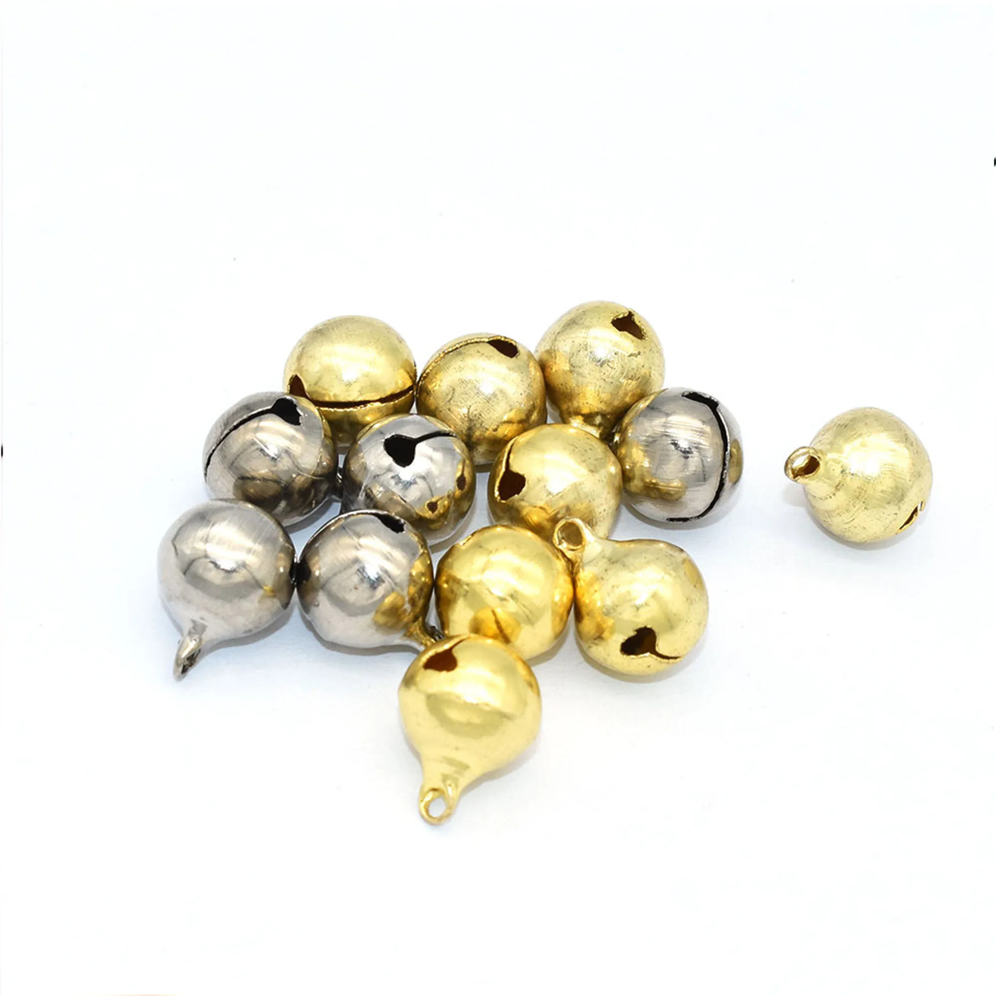 

Gold/Silver Jingle Bells Charms Beads Pet Collar Bells Charms for Bags Clothing Christmas Crafts Holiday Home Decorations 50PCS