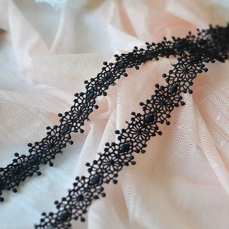 1.8CM Wide Exquisite White Black Cotton Polyester Lace Appliques Dress Collar Trim Fringe Ribbon DIY Sewing Apparel Accessories