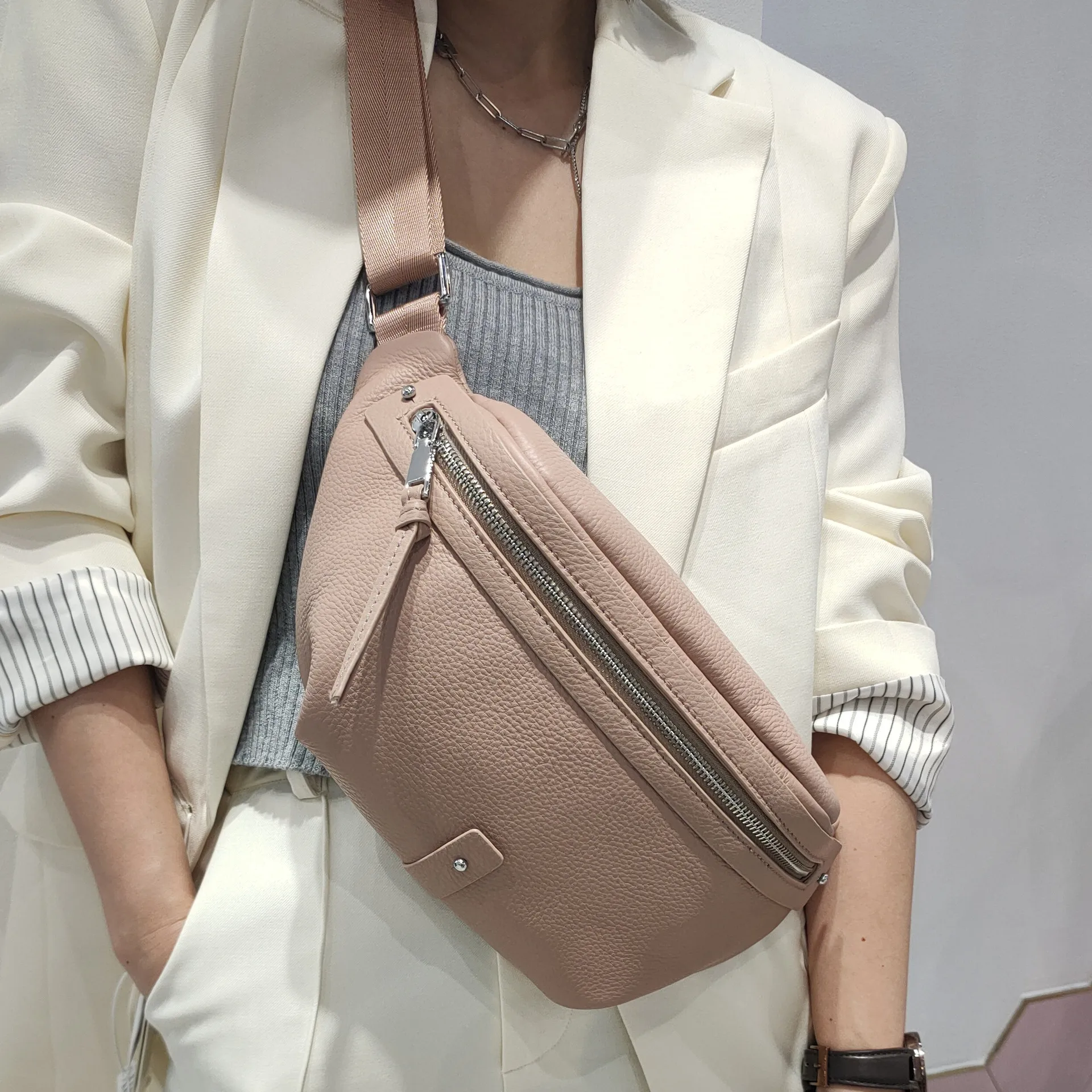 BRIGGS Design wysokiej jakości kobiety prawdziwa skóra Crossbody Waist Bag pasek damski Bags Pack Fashion Travel Chest Handbags Purse