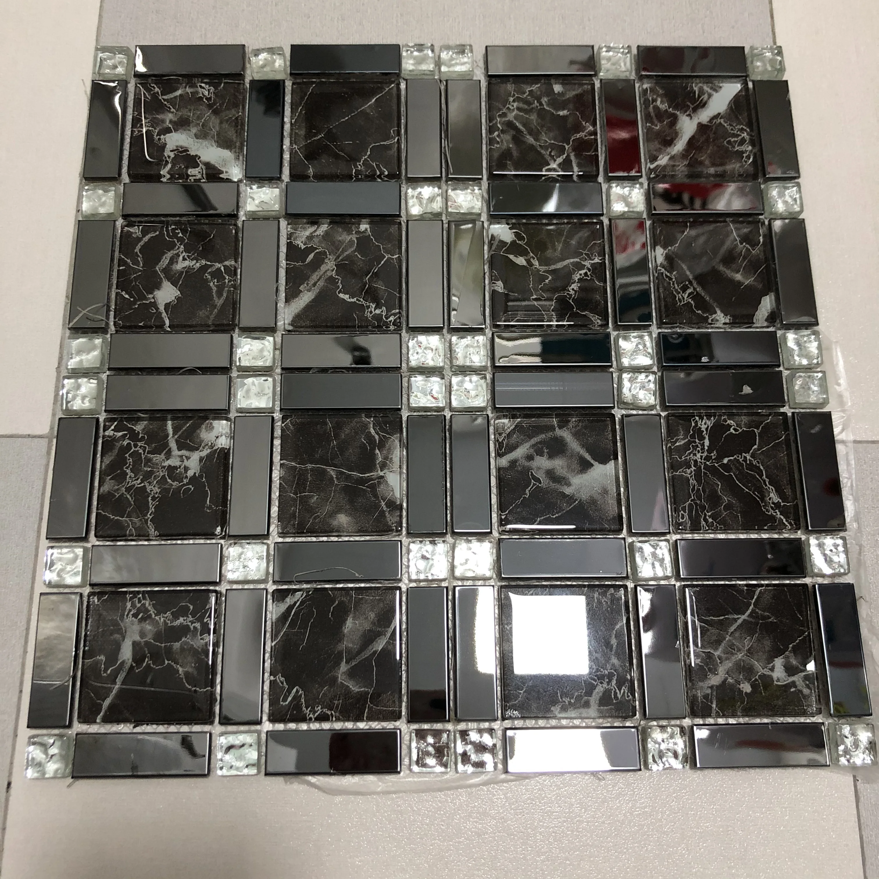 11 Pcs ,Black White…