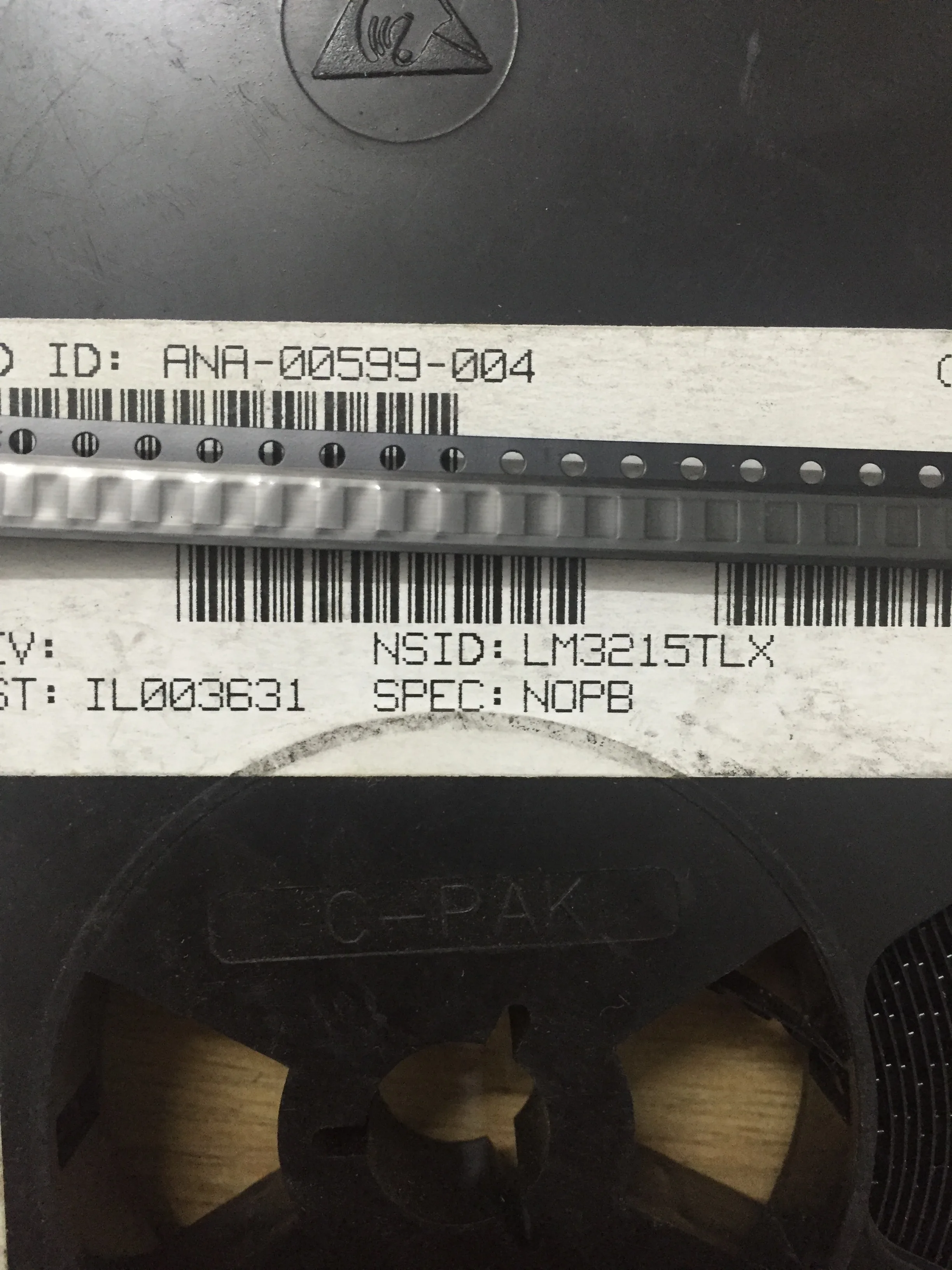 1 pçs lm3215tlx lm3215 dsbga 12 novo chip original ic