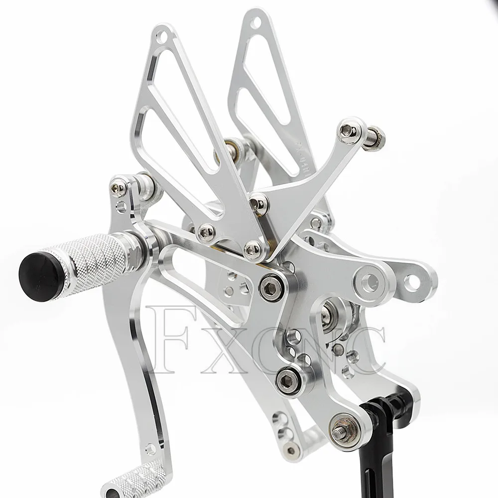 Aluminum Adjustable Footpeg Footrest Rear Set For Yamaha YZFR6 YZF-R6 YZF R6 1999 2000 2001 2002 Rearset Foot Peg Pedal