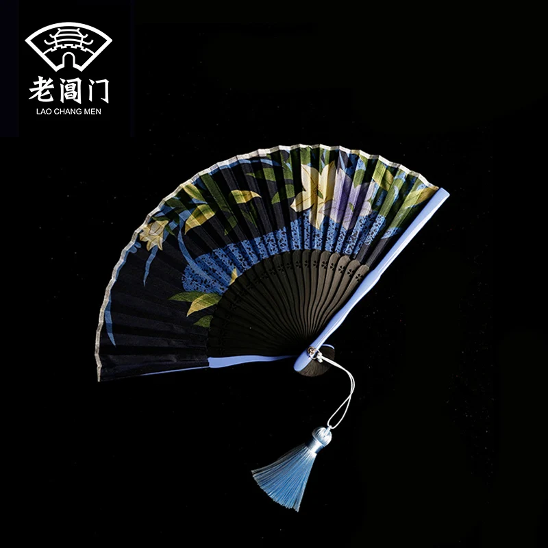 |suzhou folding fan lady's Chinese style classical small antique fan fan lady's folding fan cheongsam fan in the summer