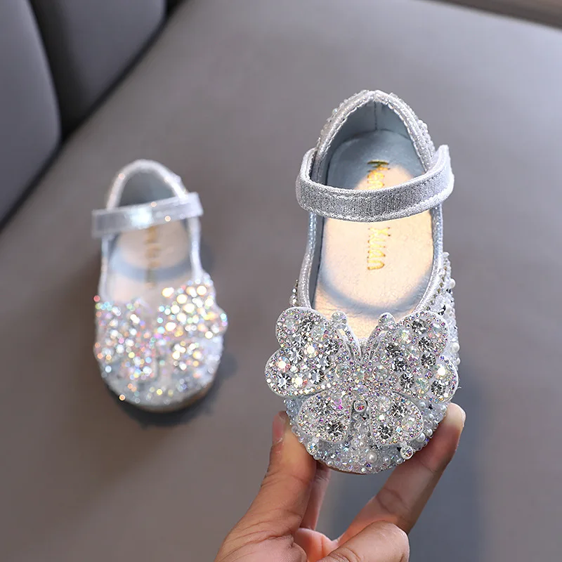 Zapatos de cuero con lentejuelas para niña pequeña, zapatos individuales con lazo a la moda para niño, zapatos de boda con diamantes de imitación brillantes