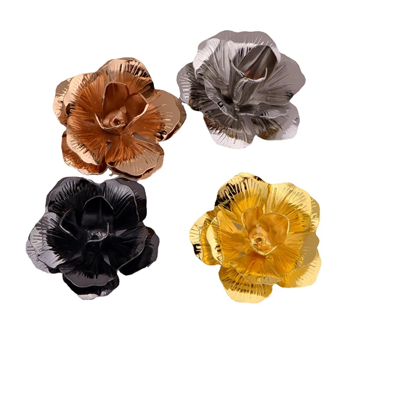 Electroplated copper sheet three-dimensional flower sheet multi-layer rose necklace pendant jewelry accessories