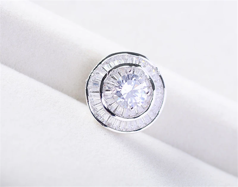 Luxury Small Brooch Woman White Zircon Round Brooches for Women Men Clothing Suit Lapel Pins Elegant Crystal Broches Jewelry