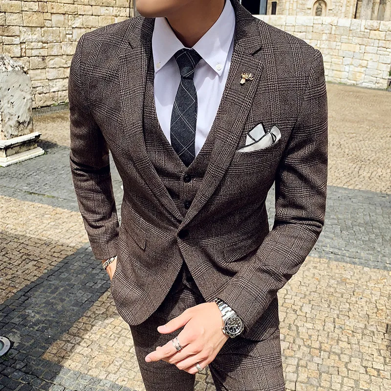 Conjunto de traje Formal a cuadros para hombre, chaqueta, chaleco y pantalón, traje de negocios informal de alta calidad, tres piezas