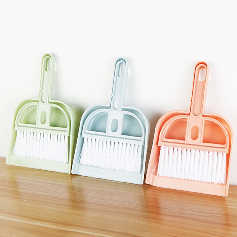 Hamster Dustpan and Small Broom Set 6