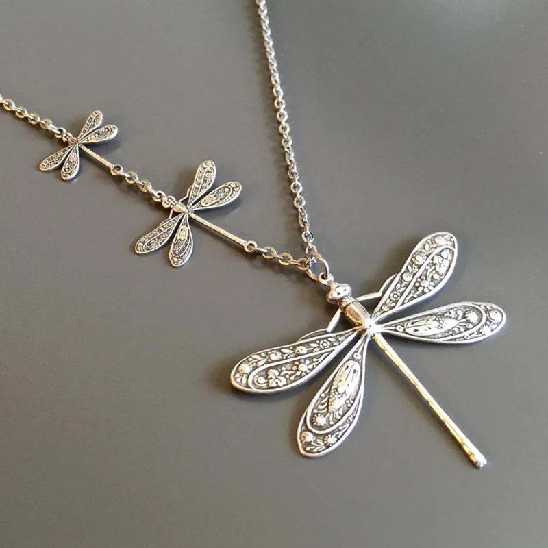 Asymmetric Dragonfly Pendant Necklace Charm Chain Statement Necklace Jewelry Silver Color Female Bijoux Birthday Gifts