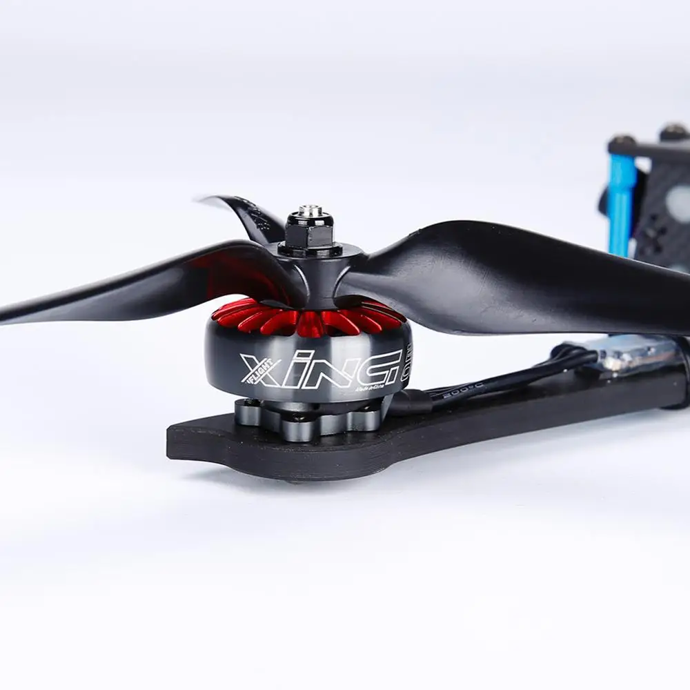 iFlight XING 2806.5 1300KV / 1800KV 2-6S FPV Cinelifiter Motor with 4mm Titanium alloy shaft for FPV parts