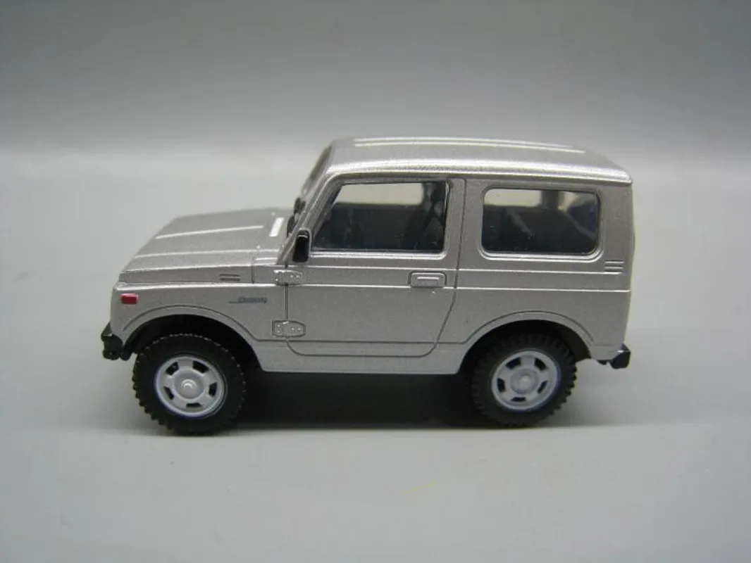 New product 1:64 Suzuki JIMNY plastic off-road car model,new product SUV car toy,children\'s educational toy,free shipping