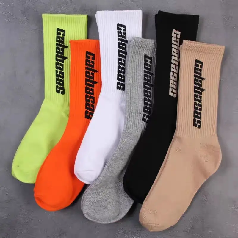 New style couple socks fashion letters in tube sports cotton socks