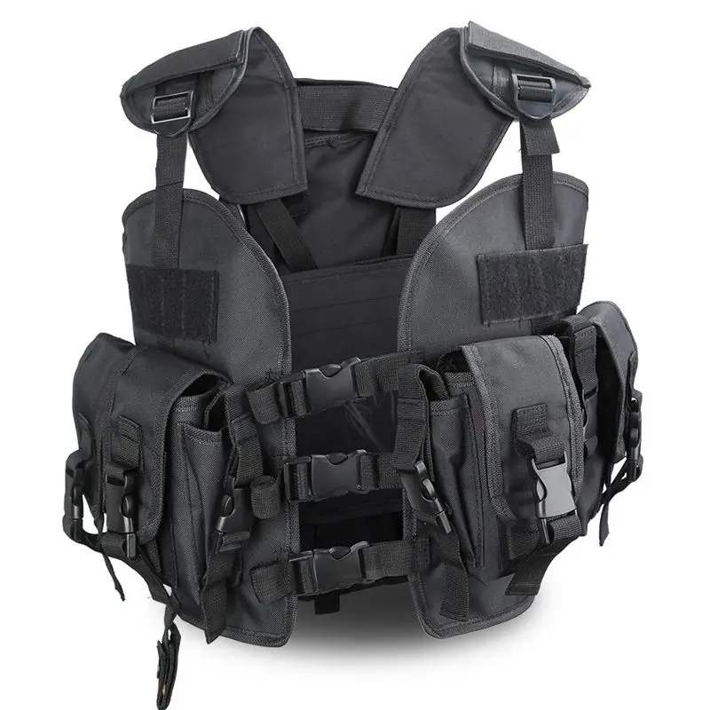 Combat bulletproof vest with water bag, multi pocket CS hunting accessories, camping and hiking accessories