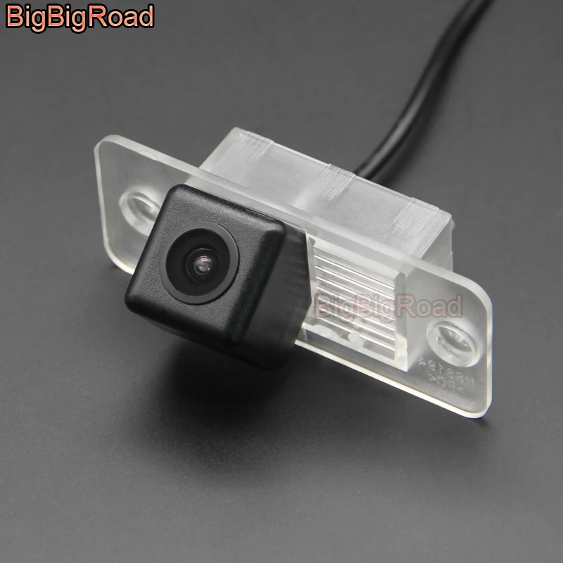 BigBigRoad Vehicle Wireless Rear View Parking CCD Camera HD Color Image For Volkswagen tiguan 2010 2011 2012 2013 2014 2015