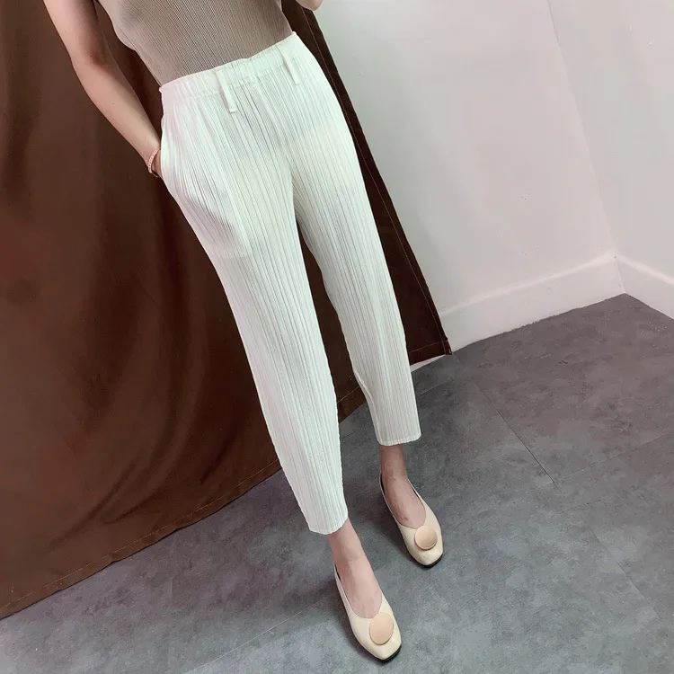 

Miyake Pleated slim thin Women's Pants 2021Summer New folda Casual White Nine-point Feet Straight Pants for woman