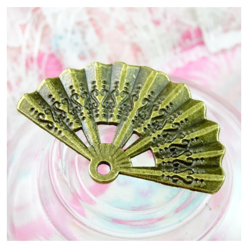 30 PCS 33*21mm Vintage Style Metal Alloy Antique Bronze Plated folding fan Pendant Charms For Jewelry Making