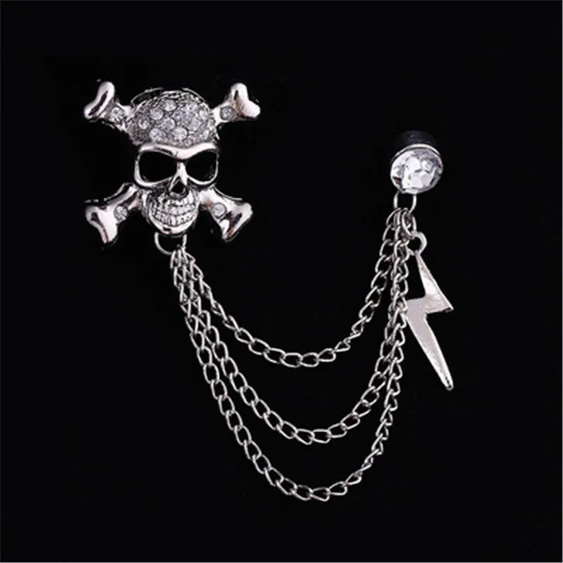 Fashion Skull And Lightning Chain Crystal Brooch For Women Men Classic Rhinestone Pirate Pin Badge Jewelry Party Gifts