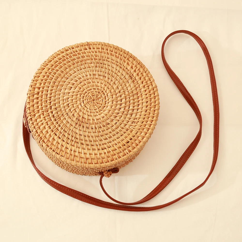 Summer Beach Bag Box Summer Rattan Handmade Woven Bag Circle Bohemia Handbag Round Straw Bags for Women Bolsos Mujer K5752