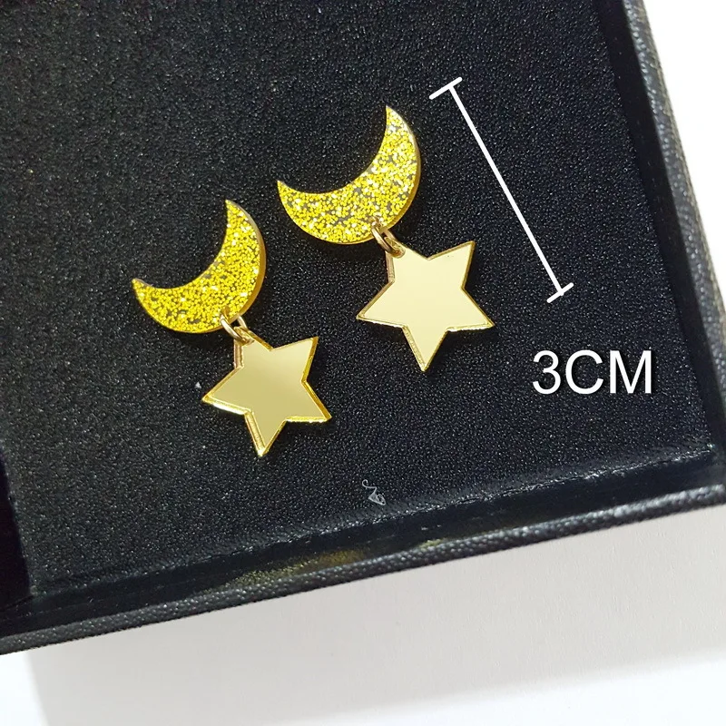 Pendientes de Anime con Clip para la oreja, aretes con forma de luna, estrella, espacio, Kawaii, Cosplay, 1 par