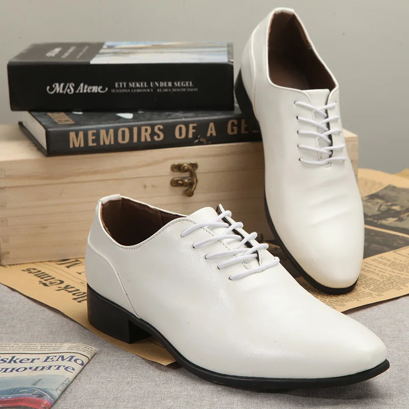 2020 New Patent Leather Men\'s Dress Shoes Handmade Office Business Wedding Blue Black Luxury Lace Up Formal Oxfords Mens Shoes