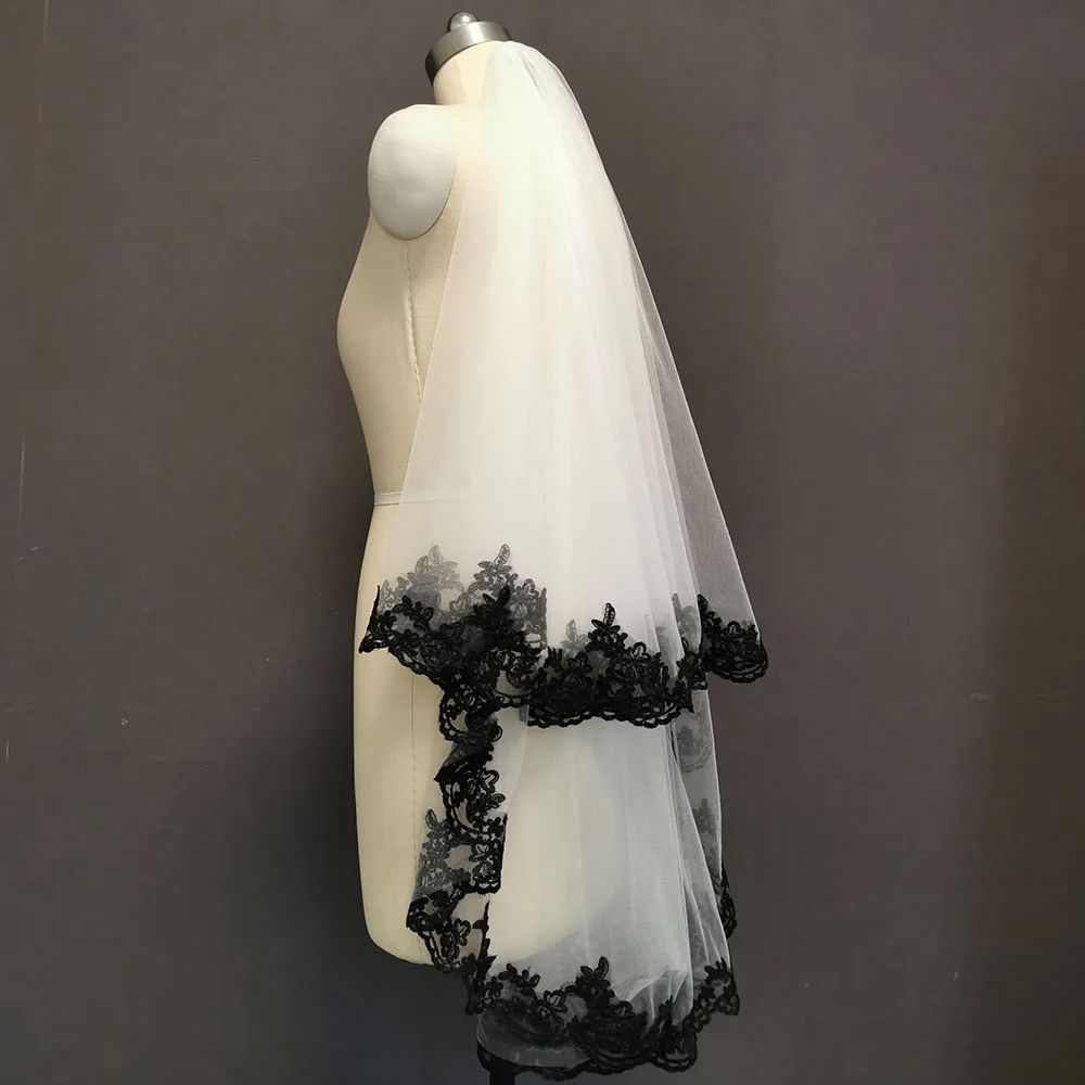 Black Lace White/Ivory Tulle 2 Layers Short Wedding Veil Beautiful 2 T Bridal Veil with Blusher Comb Wedding Accessories