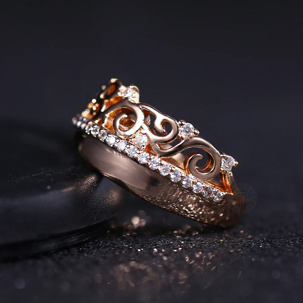 Weaving Patterned Band Ring 585 Rose Gold Color Clear CZ Princess Queen Crown Ring for Women Girls Wedding Party Jewelry GR63