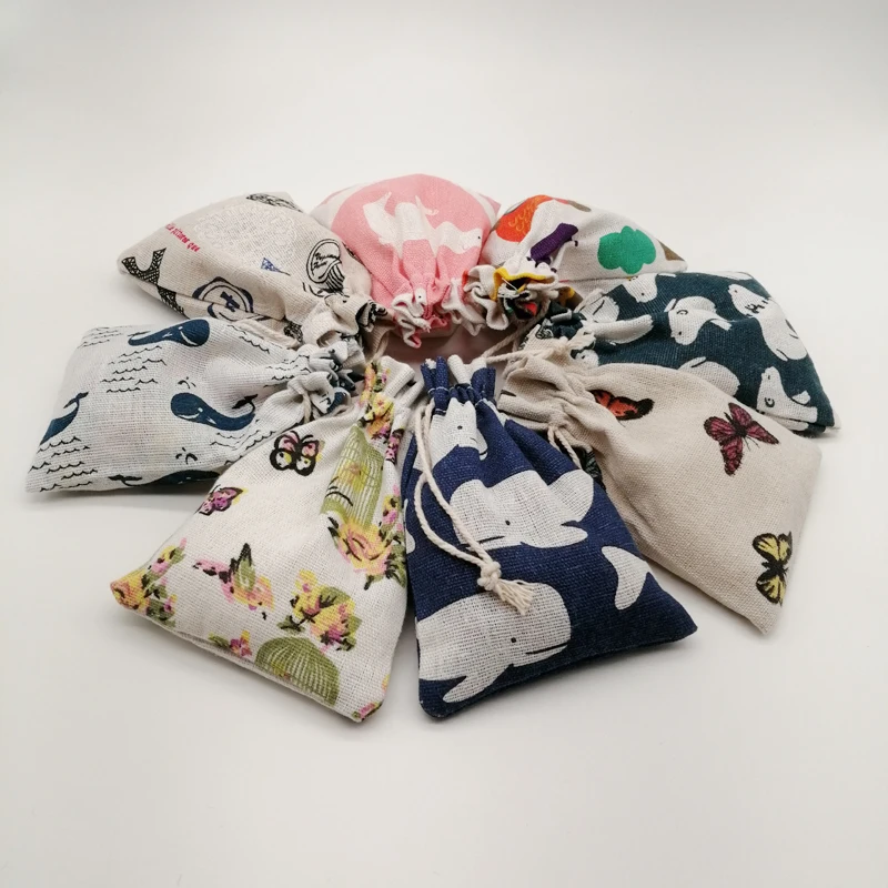 100pcs Pattern Style Jute Bag Sack Cotton Bag Drawstring Christmas Gift Bags for Jewelry Gift Packaging Bags Wedding Pouches Diy