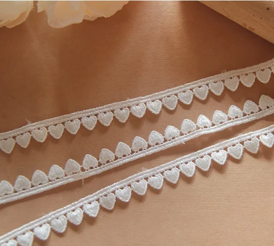4 metros/lote de ancho, 1cm, cinta de encaje bordado blanco, corazón, adorno de encaje Soluble en agua, tela de costura, accesorios de ropa DIY