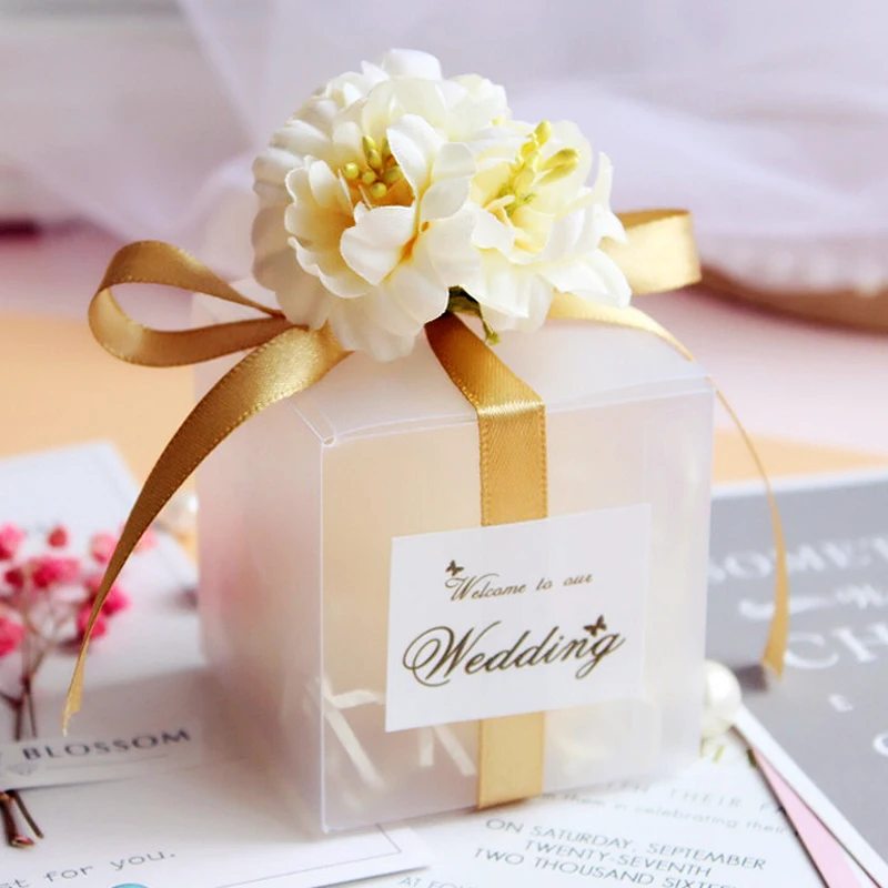 

Romantic High Quality Beautiful Custom Names And Date Wedding Box Wedding Favor Boxes With Flowers