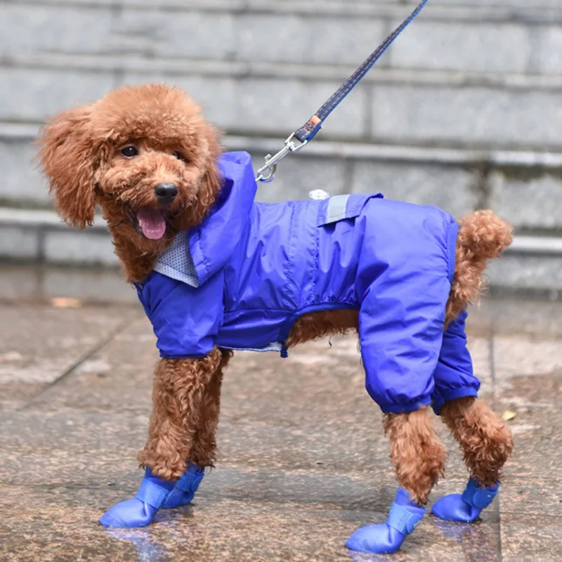 4pcs Pet Dog Rain Shoes for Dogs Booties Rubber Rain Boots Portable Anti Slip Waterproof Pet Dog Cat Rain Shoes S/M/L 3 Sizes