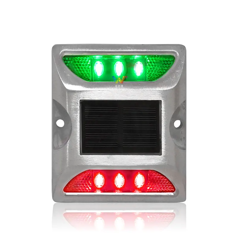 Verde vermelho LED marcador de estrada quadrado de dupla face movido a energia solar LED pino de estrada solar