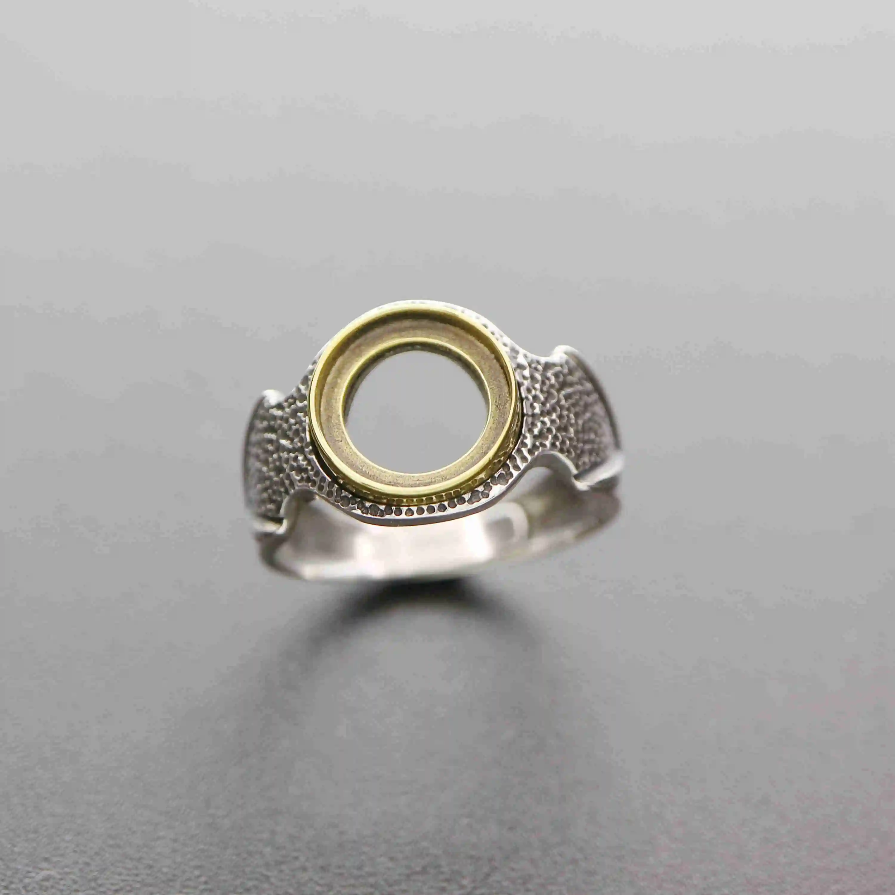 10MM round vintage style brass merged antiqued silver cabochon bezel solid 925 sterling silver adjustable ring setting 1213045