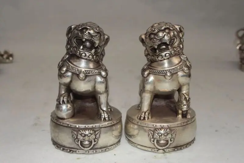 

Exquisite Chinese Old silver copper hand-made lucky lion Home decoration