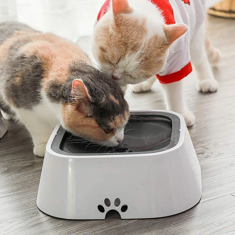 

New Dog Drinking Water Bowl 1.5L Floating Non-Wetting Mouth Cat Bowl Without Spill Drinking Water Dispenser ABS Plastic Dog Bowl