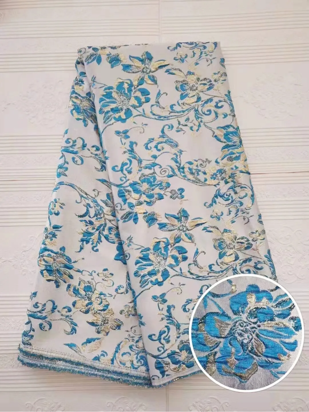 

5Yards/Lot Wonderful White Velveteen Lace Fabric African Soft Velvet Material Sky Blue Flower Style For Dressing JL11