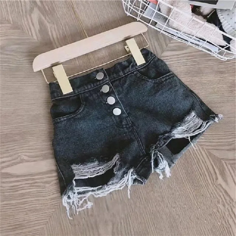 New Girls Spring And Summer Clothes Ripped Jeans Korean Denim Shorts Children\'s Worn Button Denim Hot Pants