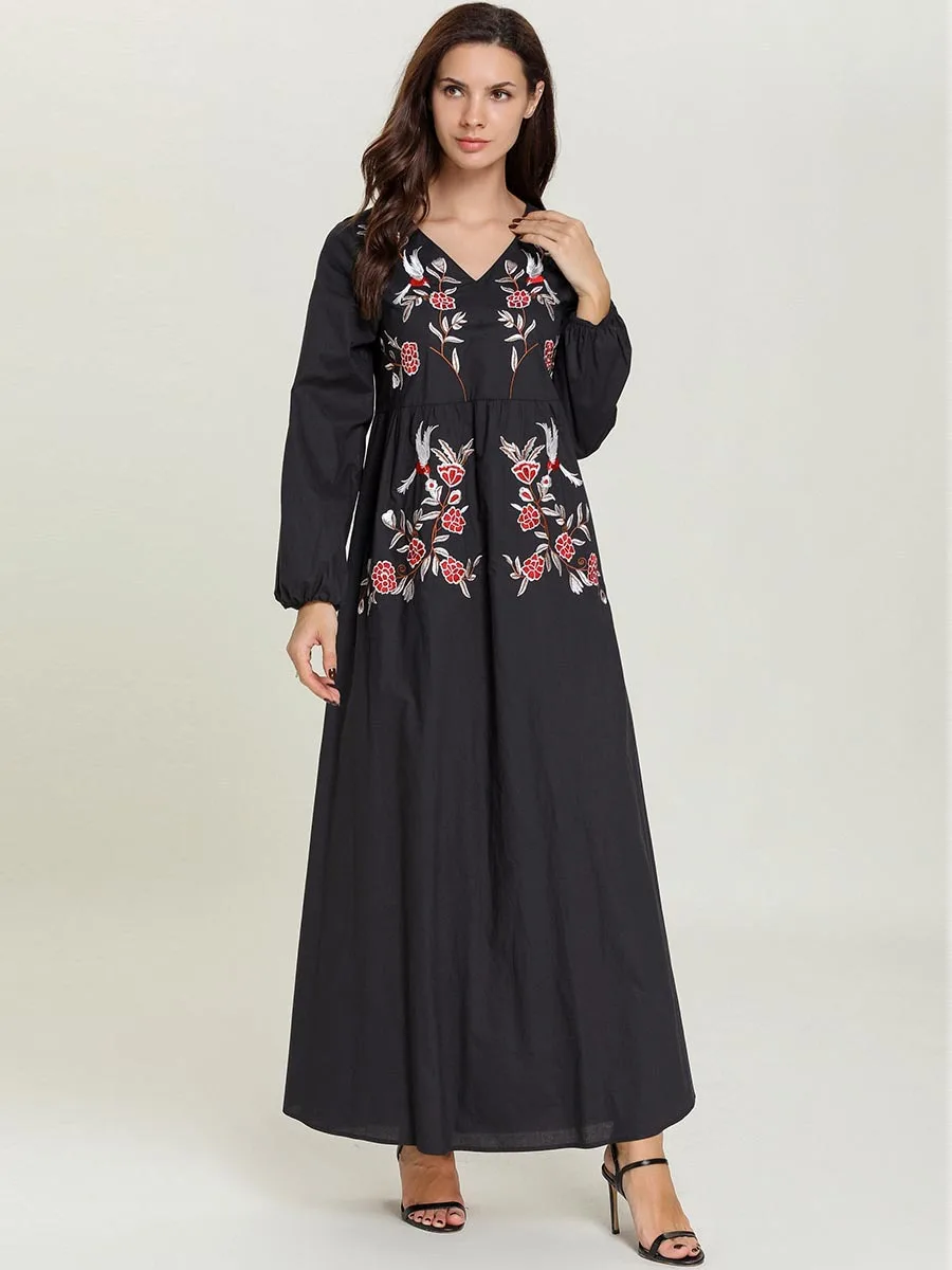 New autumn casual urban casual women's Spot women's flower embroidery Muslim women's clothing dress Abaya Dubai Dresses